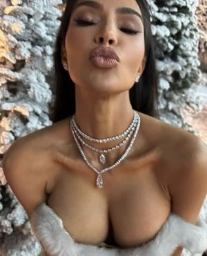 kim-kardashian photo #2 photo n 2