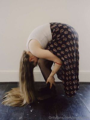 jessie-cave photo #8 photo n 8