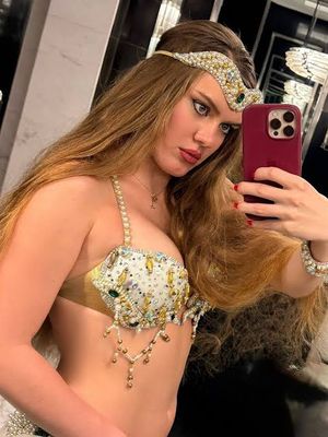 Diana belly dancer - Thumb