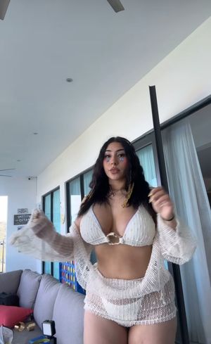 Sara Pereira - Thumb