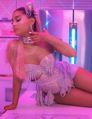 ariana-grande photo #6 photo n 6
