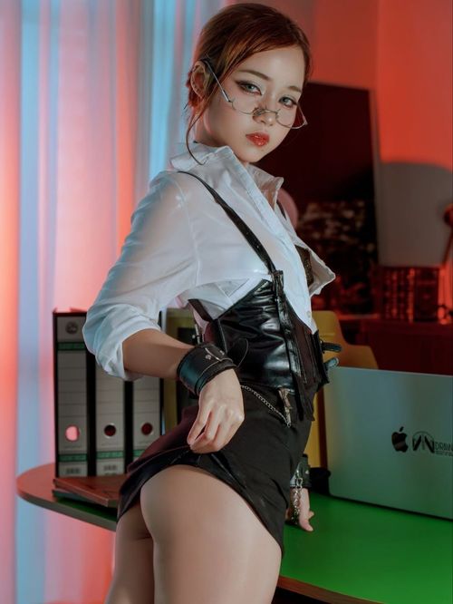 Shioko Kanae  - Image