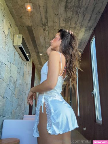 Mikaela Lafuente - Image
