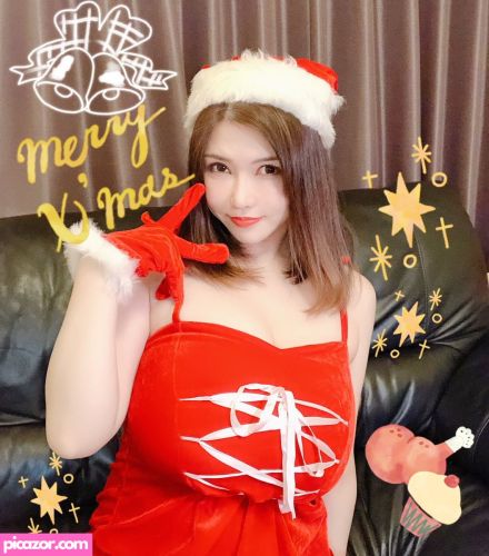 Anri Okita  - Image