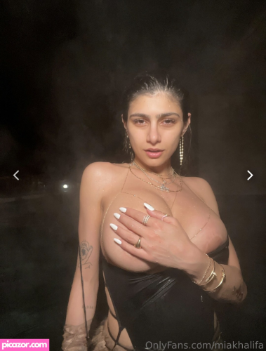 Mia Khalifa - Image