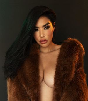 ivette-saucedo-1 photo #4 photo n 4
