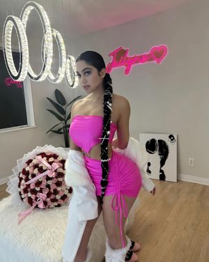 Jailyne Ojeda - Thumb