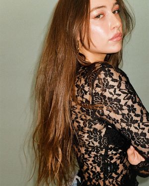 Elsie Hewitt  - Thumb