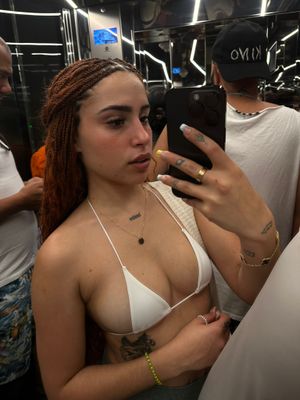 angela-alvarez photo #307 photo n 307