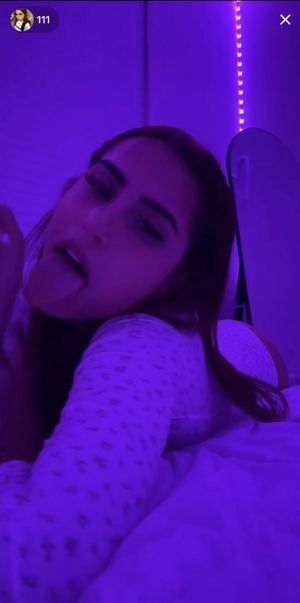 Angela Alvarez - Thumb
