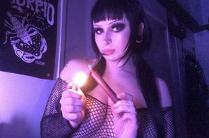xxxmorgue photo #4 photo n 4