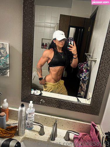 Jen erhardt ifbbpro  - Image