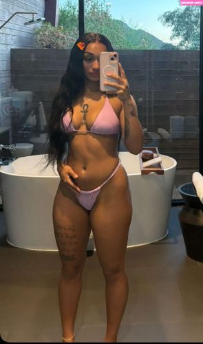 Maya B - Image