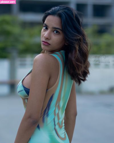 Aurora Sinclair  - Image