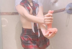 Mariana Kuyuri - Thumb