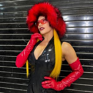 taya-valkyrie photo #41 photo n 41