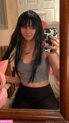 daintytits - Image