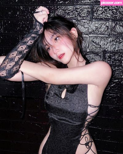 f manatsanan - Image