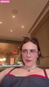 billie-eilish video #1323 photo n 1323