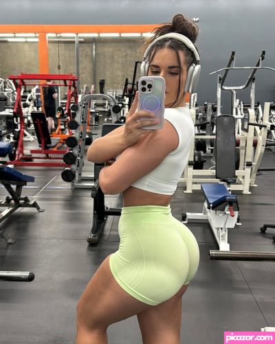 Makayla Anisa - Image