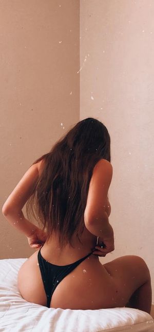 Daniela Medina - Thumb