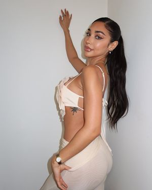 chantel-jeffries-1 photo #704 photo n 704