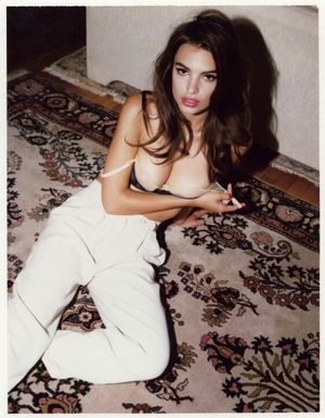 emily-ratajkowski-1 photo #3029 photo n 3029