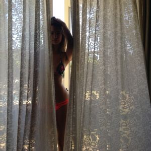 emily-ratajkowski-1 photo #2860 photo n 2860