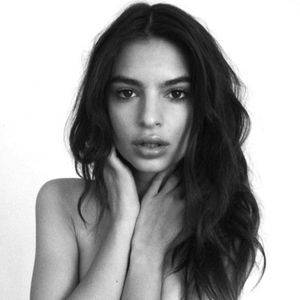 emily-ratajkowski-1 photo #2748 photo n 2748