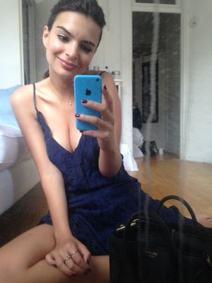 emily-ratajkowski-1 photo #2787 photo n 2787