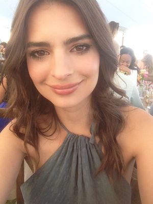 emily-ratajkowski-1 photo #2821 photo n 2821