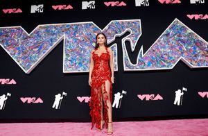 selena-gomez-1 photo #80 photo n 80