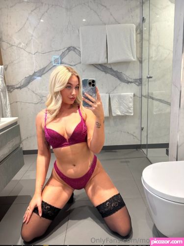 mollywhitexo - Image