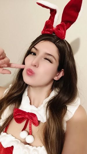 Anniemon - Thumb