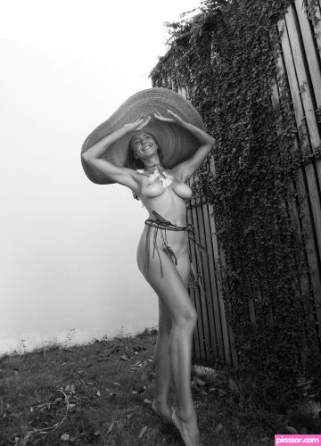 Anna Bekh  - Image