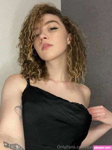 evacurlysue - Image