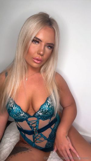 erinleighxoxo N2