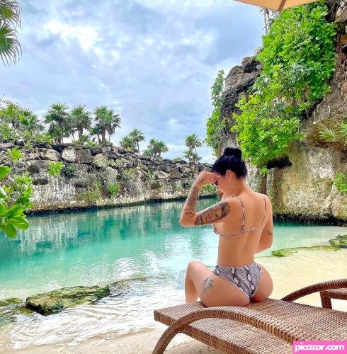 Kim Munoz  - Image