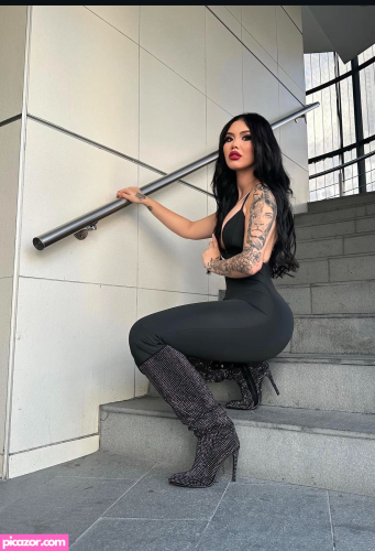 Kim Munoz  - Image