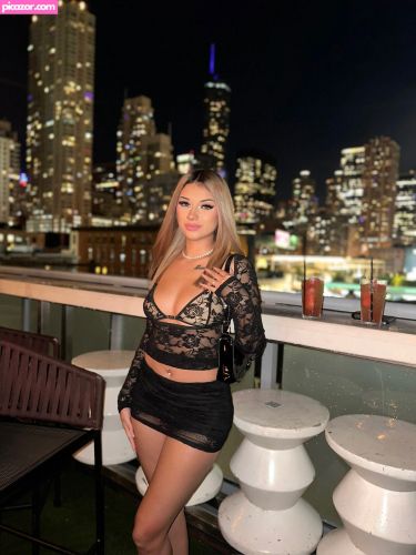 leslie emma  - Image