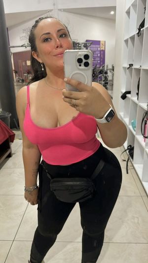Dra Mar Guerrero  - Thumb