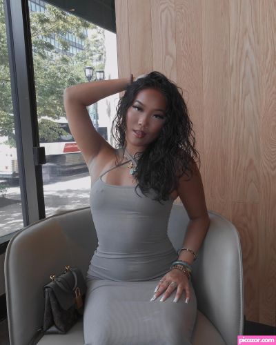 Jade S - Image