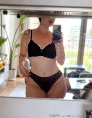 juicyvenus-1 photo #17 photo n 17