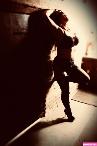 Truckergirl850 - Image