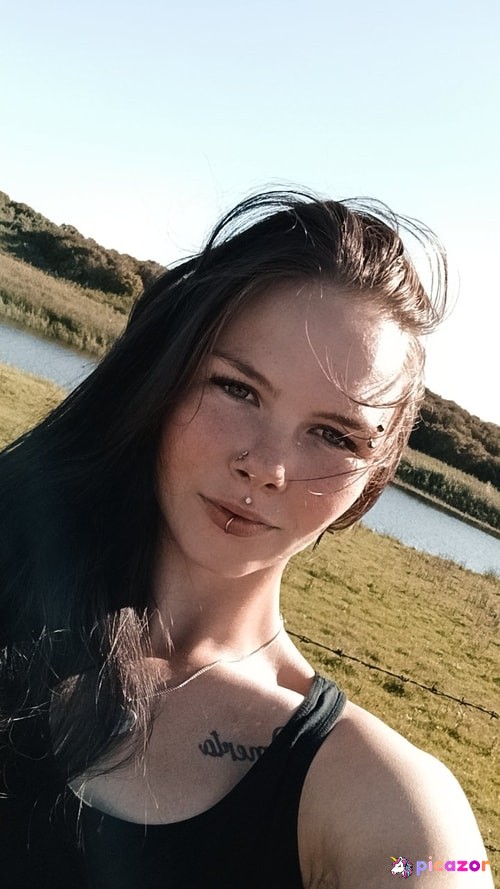 Sacha Carina - Image
