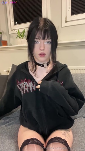 sky_cutiiexx video #1 photo n 1