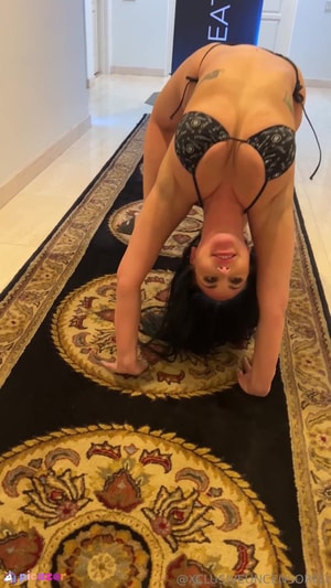xclusiveuncensored video #25 photo n 25