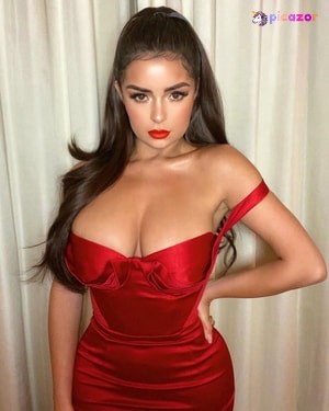Demi Rose - Thumb