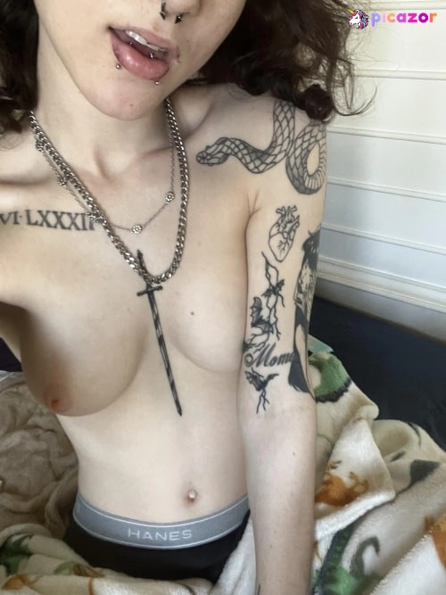 Daisy Lee - Image