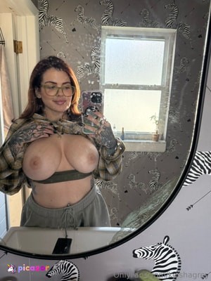 Keisha Grey - Thumb